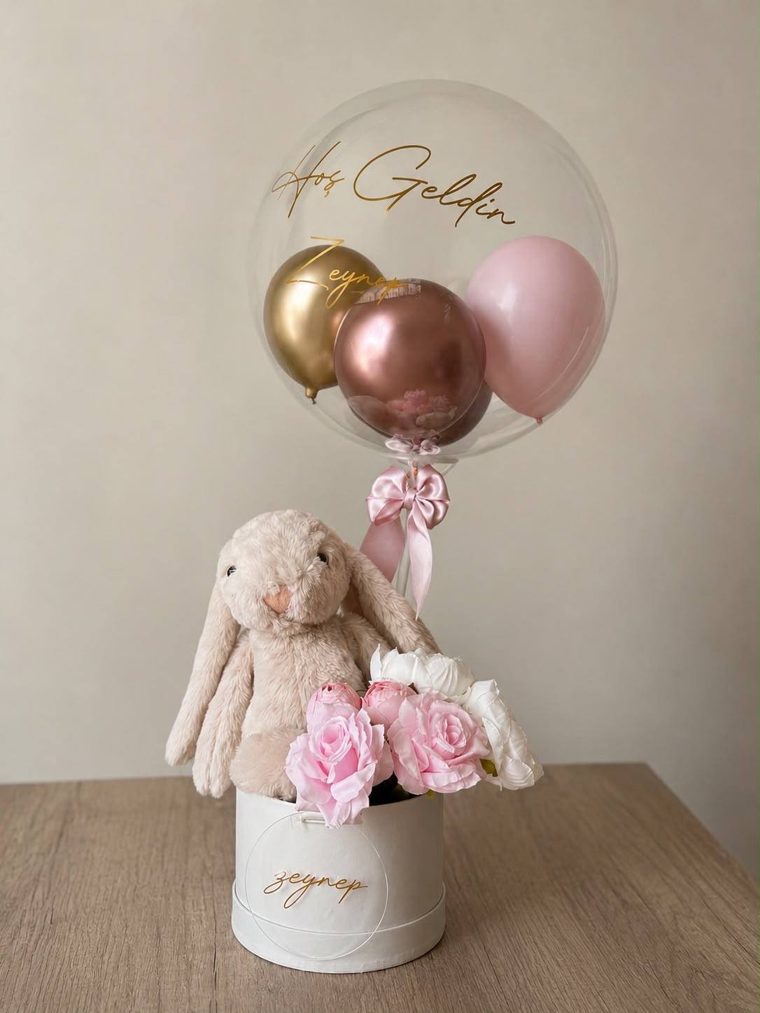 Pembe Bobo Balonlu Yenidoğan Hediyesi